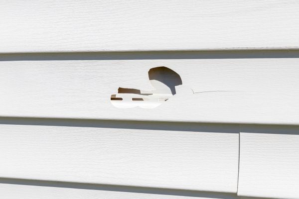 White Vinyl Siding Repair in Stillwater